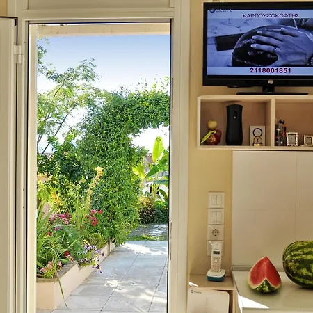2 Bedrooms House At Corfu 500 M Away From The Beach With Lake View Enclosed Garden And Wifi *